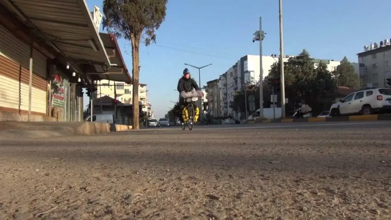 Rüyası İçin Hatay’dan Sınırı Aştı: Bisikletle Medine’ye Vardı! 2